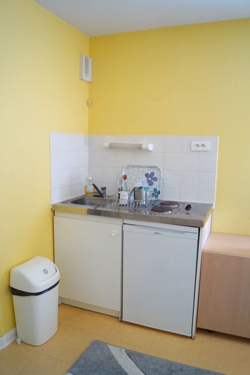 Location T1 meublé avec kitchenette Vannes
